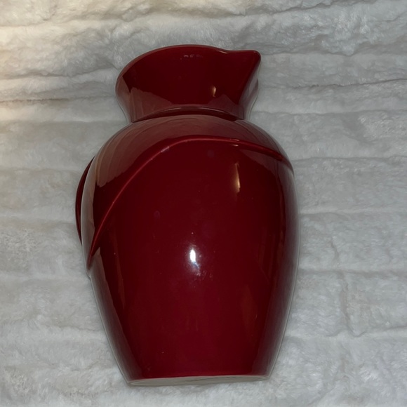 Le Creuset 9” dark red pitcher - Picture 7 of 8